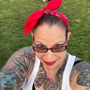 Meet your Posher, Cathy